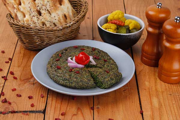 طرز تهیه کوکو سبزی